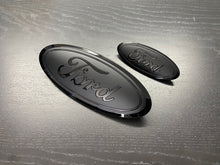 Load image into Gallery viewer, Explorer Gloss & Flat black Emblem set 2024-2025