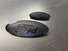 Load image into Gallery viewer, Explorer Gloss & Flat black Emblem set 2024-2025