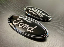 Load image into Gallery viewer, Explorer Chrome/Black Emblem set or 2020, 2021, 2022, 2023