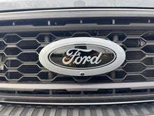 Load image into Gallery viewer, 2025 Ford Superduty F-250/350+ Any color set (Modified Front)

